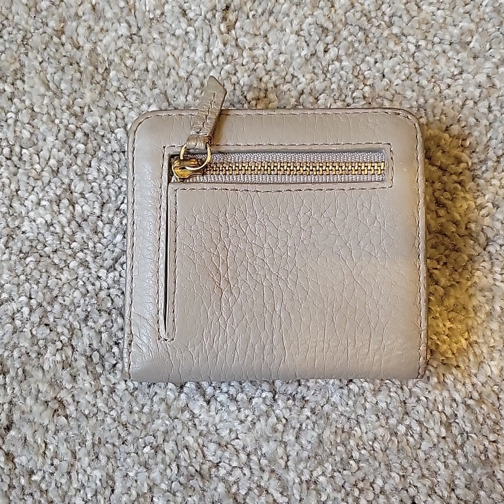 Grey Fossil Wallet - image 2